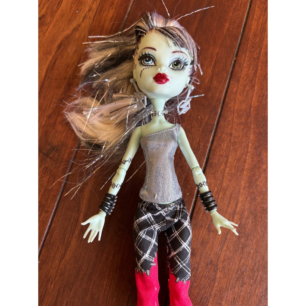 Monster High Frankie Stein Ghouls Rule Doll Silver Hair Tinsel Mattel G1